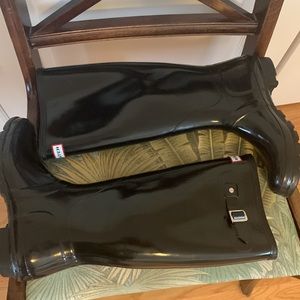 Hunter Rain Boots (Authentic)